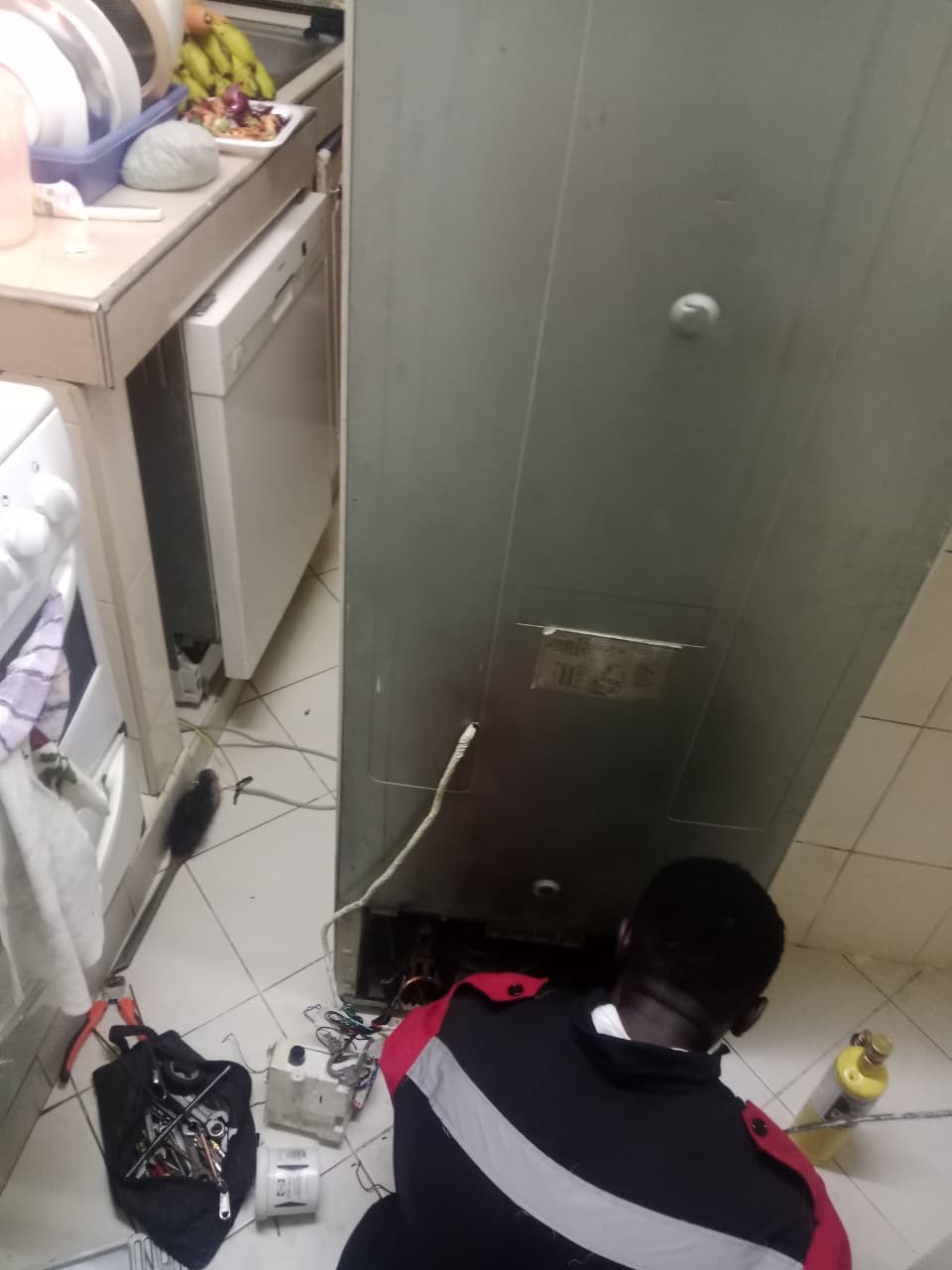Refrigerator